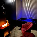 De Luxe - Jacuzzi&cave Secrète