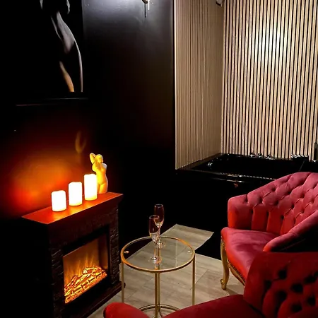 De Luxe - Jacuzzi & Cave Secrete Saint-Quentin (Aisne)