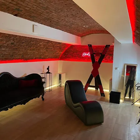 De Luxe - Jacuzzi & Cave Secrete Lejlighed